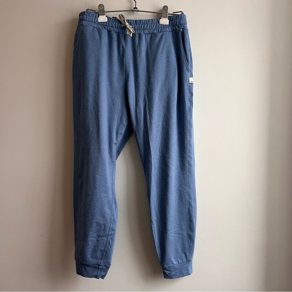 Vuori Performance Jogger Sweatpants - light blue
